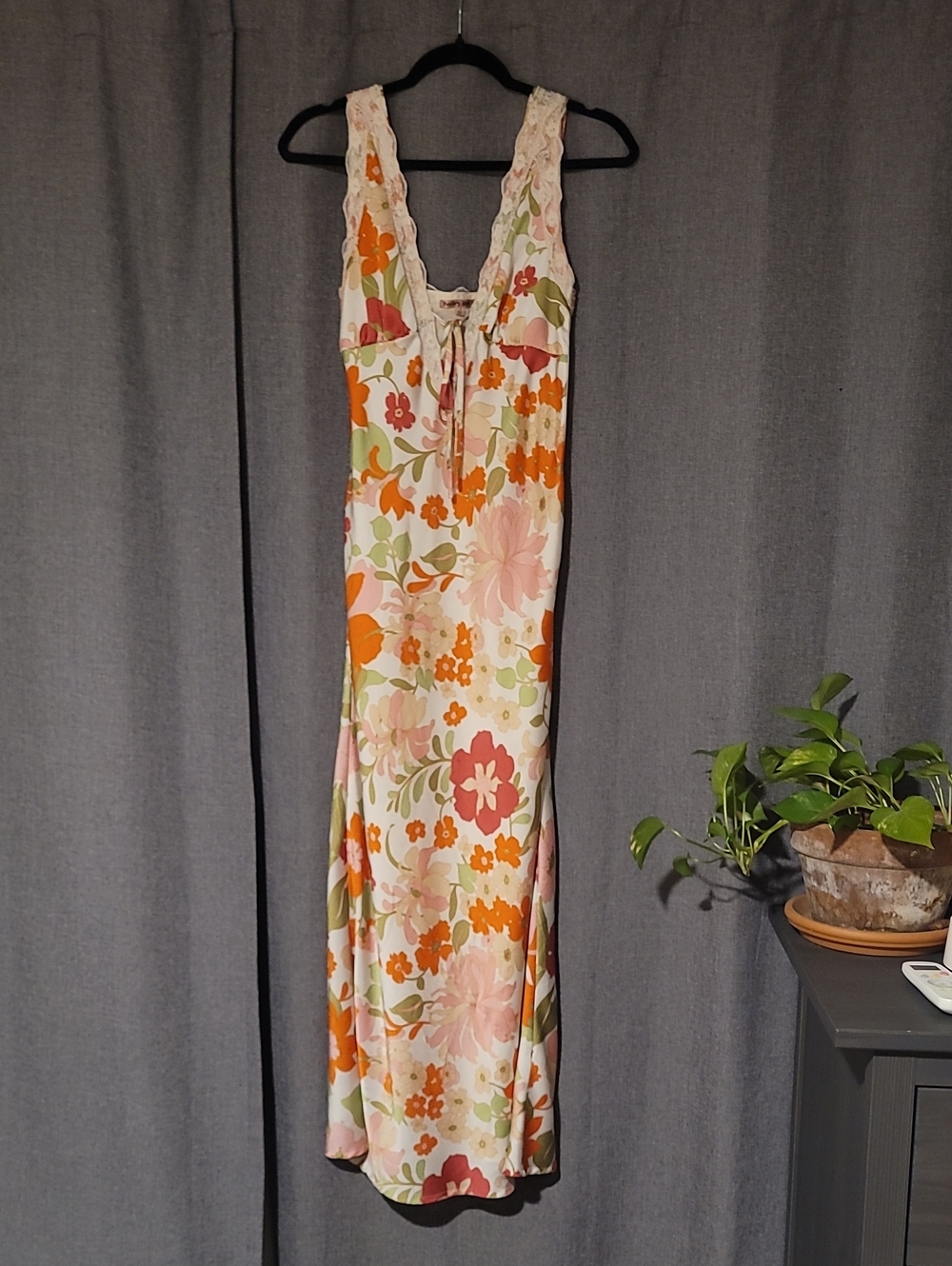 Bailey Rose Floral Lace-Trim Sleeveless Maxi Dress - Pink & Orange